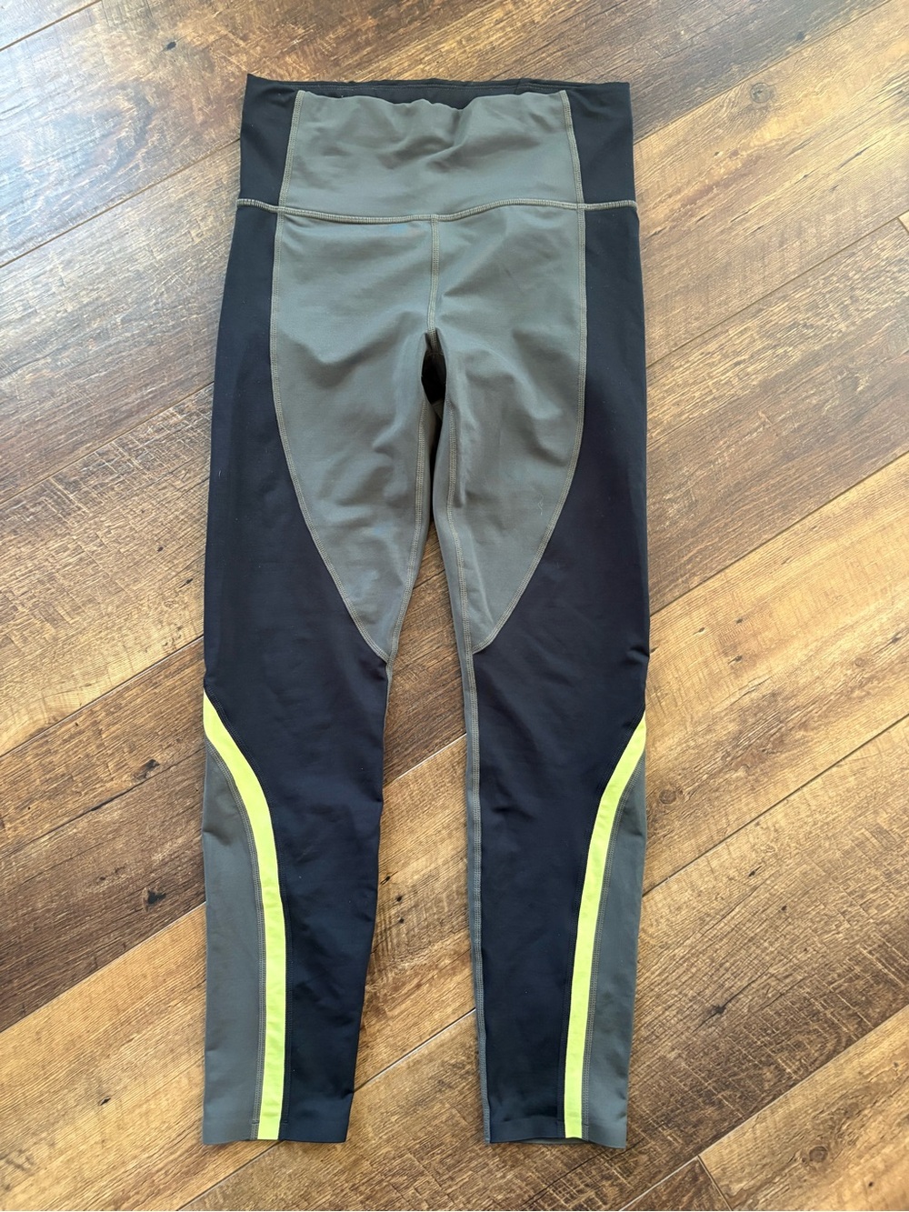 Athleta Women’s Spar Color block Olive Black & Neon Yellow High Waist Leggings